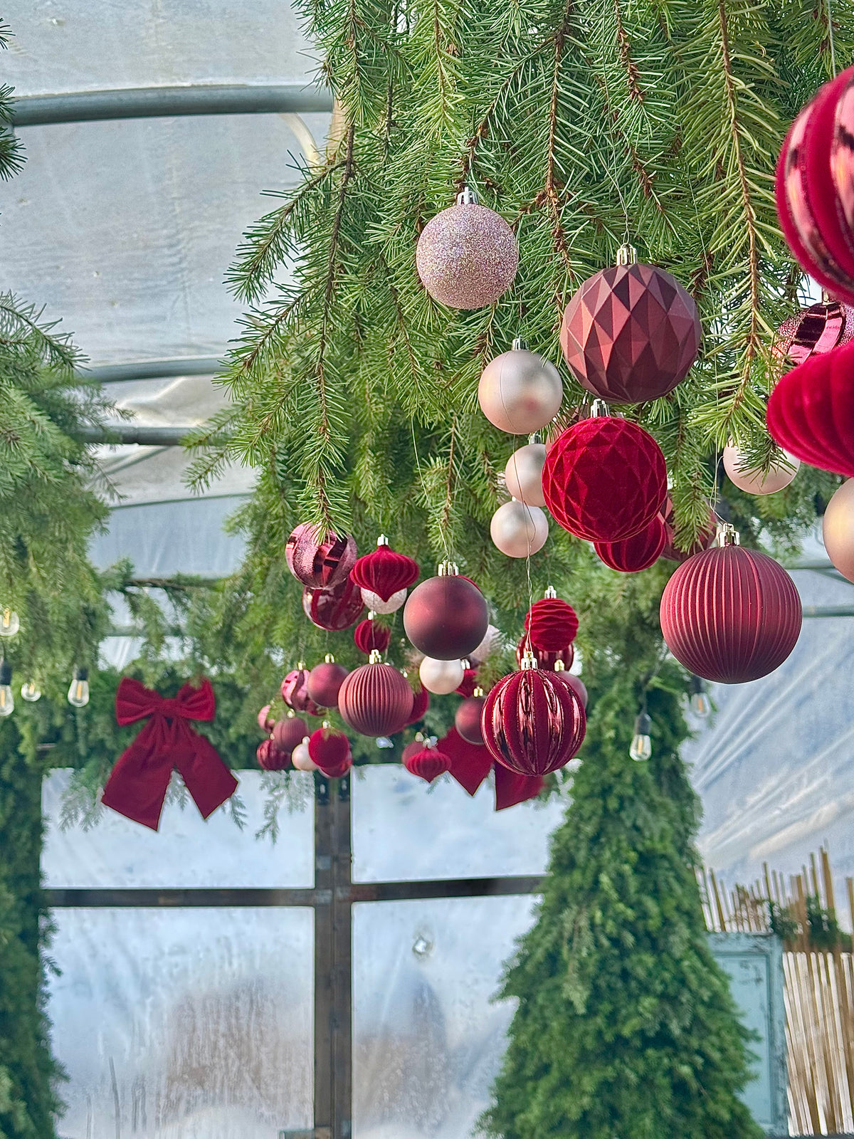 CHRISTMAS WREATH  28. NOVEMBER